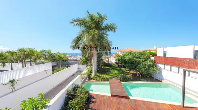 Villa en Madroñal de Fañabe. Costa Adeje. - foto 3