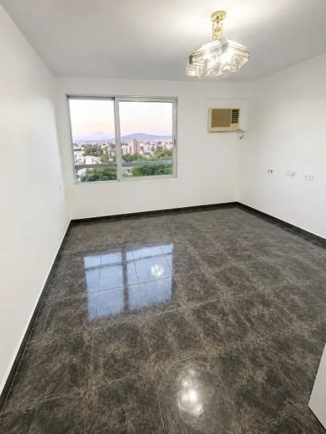 Piso en venta en Plaza Acacias — 3