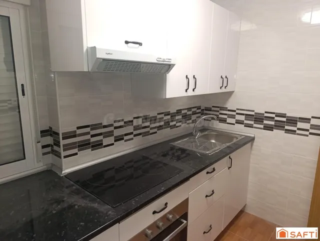 ¡Tu nuevo hogar en el corazón de Valdepeñas te está esperand - foto 2