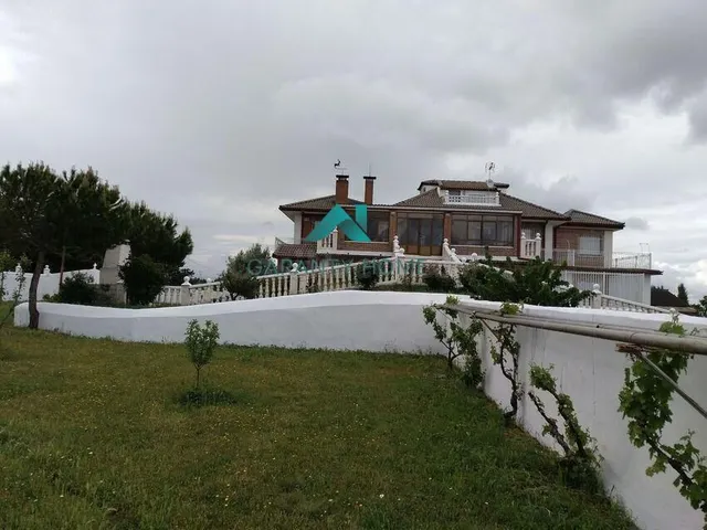 Casa en venta en Castellanos de Villiquera - foto 2