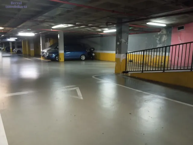 Amplio Garaje en Venta en la Gran Vía de Logroño - Oportunidad Única — 8