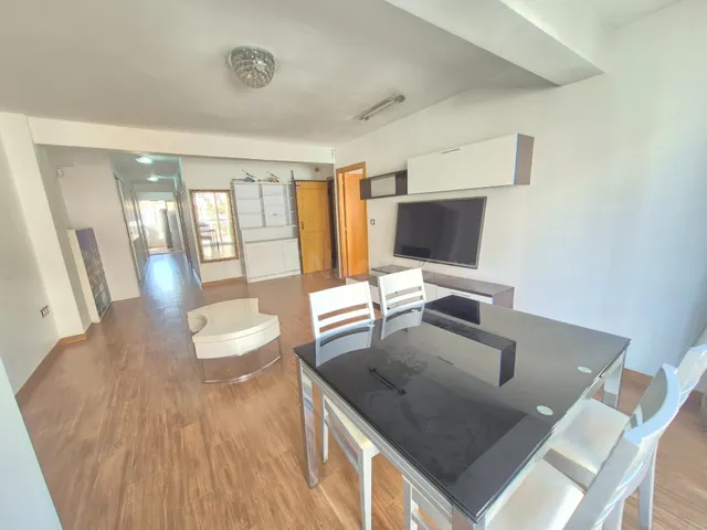4 habitaciones Y 2 BAÑOS CON ASCENSOR - foto 4