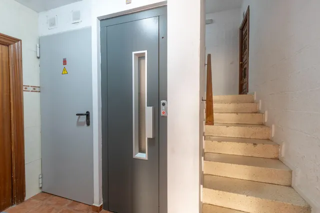VENTA DE PISO EN EL BARRIO DE CASERIO DE MONTIJO DE 3 DORMITORIOS CON POSIBILIDAD DE 4 DORMITORIOS EN EDIFICIO CON ASCENSOR — 29