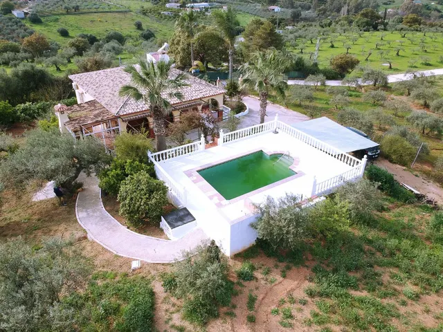 Finca rústica 3 habitaciones 162m² en venta - South of spain — 38