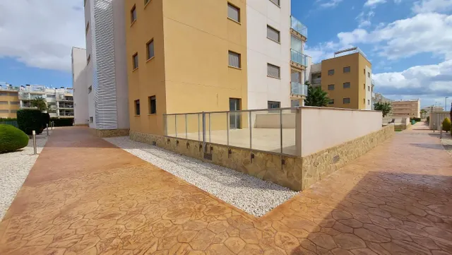 Exclusiva Planta Baja en Villamartín, Orihuela Costa — 27