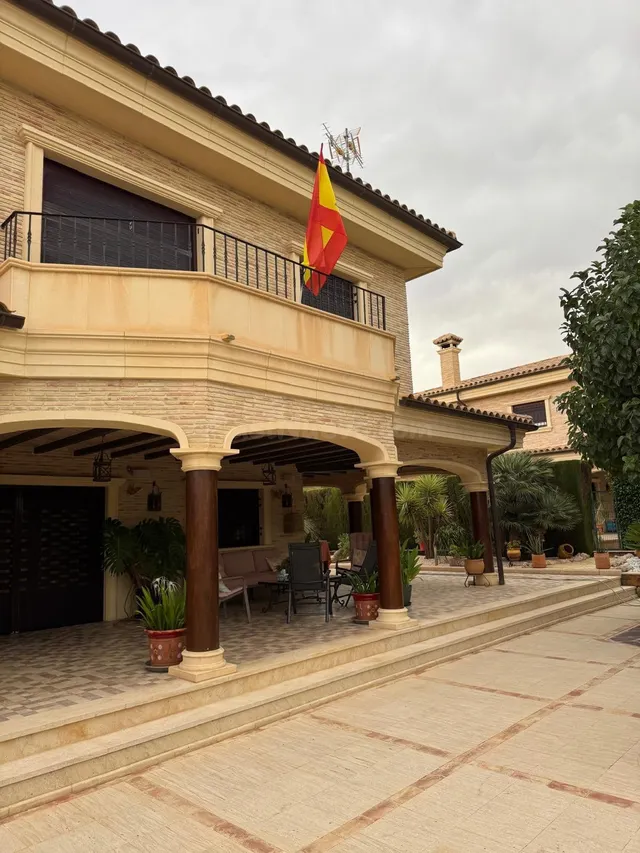 ESPECTACULAR VILLA DE LUJO CON PISCINA PRIVADA, SPA Y BODEGA - foto 5