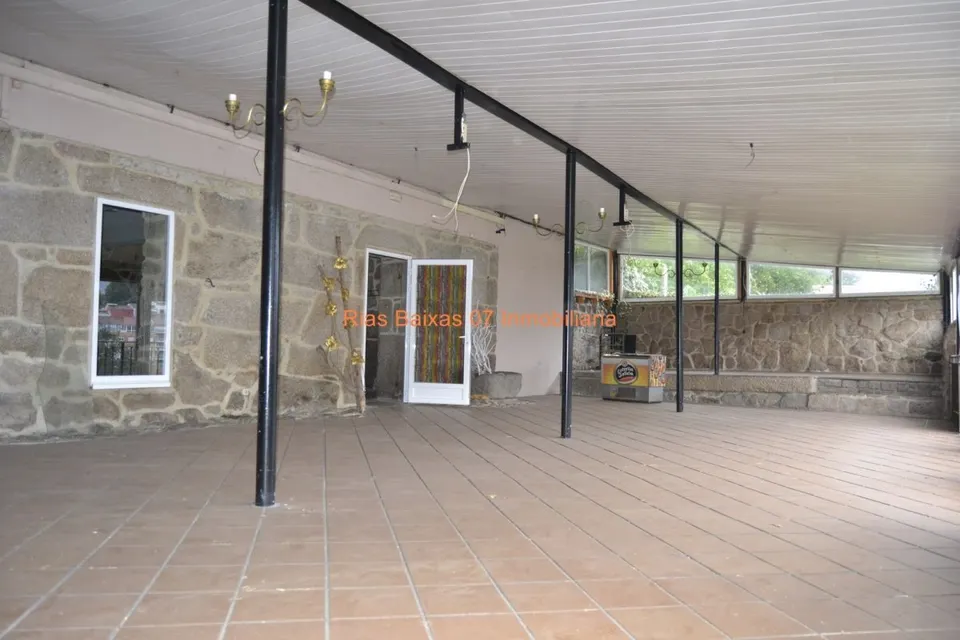 REF 2776 LOCAL COMERCIAL CERCANO CENTRO REDONDELA (REDONDELA)