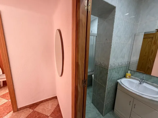 Piso perfectamente conectado en calle Héroe de Sostoa — 17