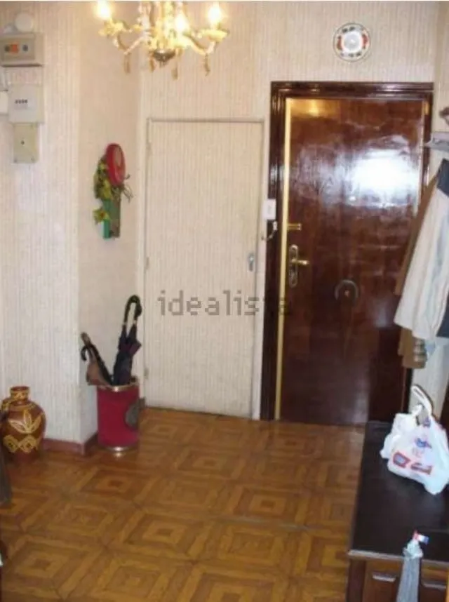 VIVIENDA PARA REFORMAR A SU GUSTO EN EL PASEO CANALEJAS — 13