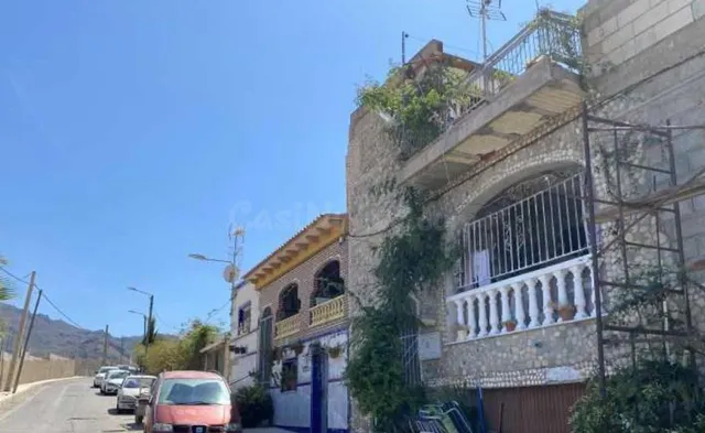 Se vende piso OKUPADO en La Ermita 30 de Turre, Almería. - foto 4