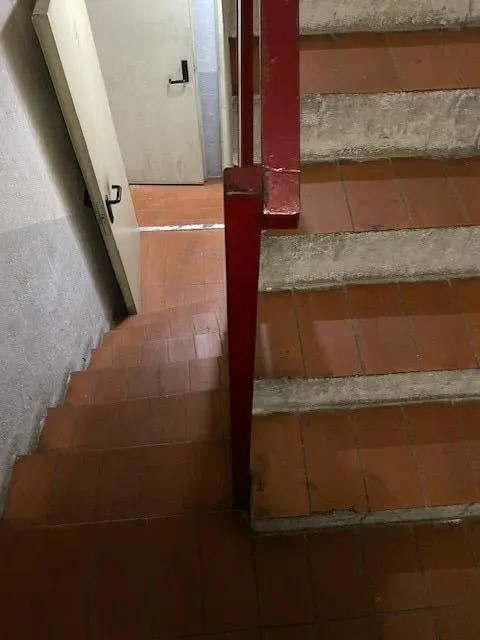 Parking en Av. Generalitat 26 (coche mediano o pequeño) — 11