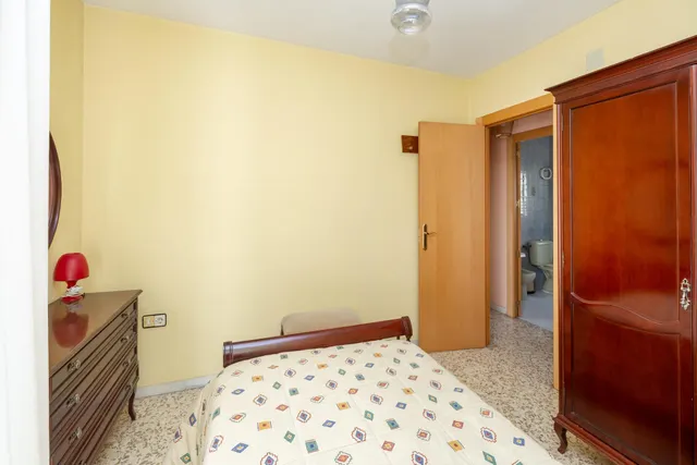FANTASTICA CASA ADOSADA EN MARACENA — 17