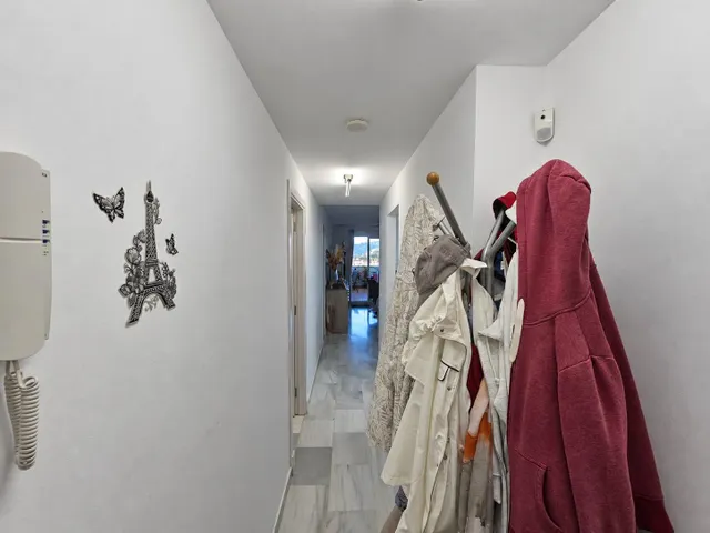 Apartamento de 2 dormitorios con vistas al mar, amplia terraza y aparcamiento en Hacienda Casares — 33