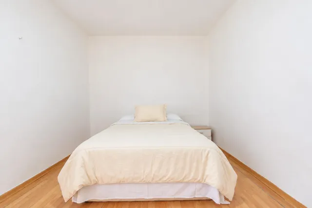 Piso exterior con terraza y mucha luz junto a marqués de vadillo — 10
