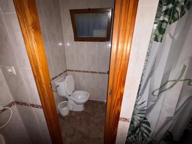 NAVE INDEPENDIENTE DIÁFANA DE 350M2 — 9
