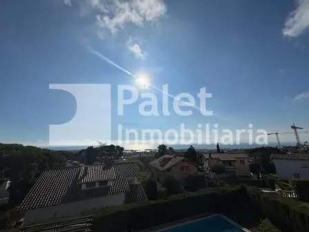 Espectacular casa con piscina y jardín en Vilassar de Dalt — 29