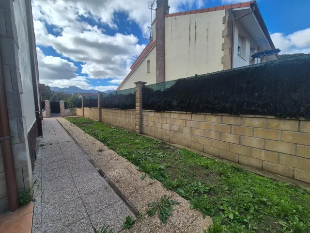 ¡Impresionante Adosado en Valle de Mena por solo €240.000! — 27