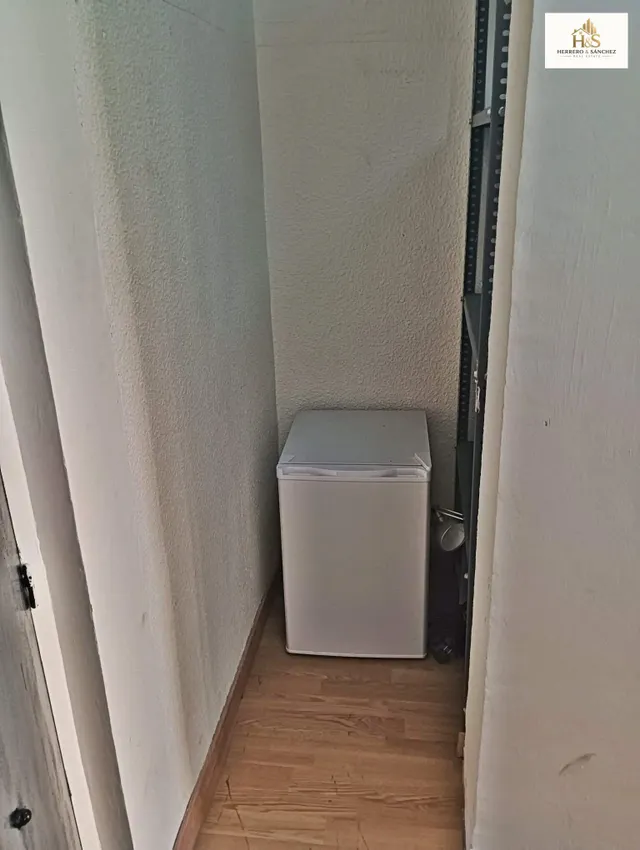 Se alquila oficina en entreplanta - calle castaños - zona centro - Alicante — 7
