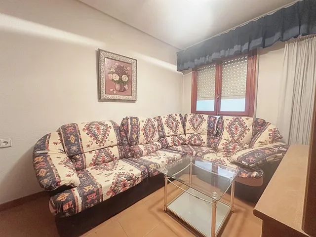 Apartamento con garaje a 300 m del mar — 10