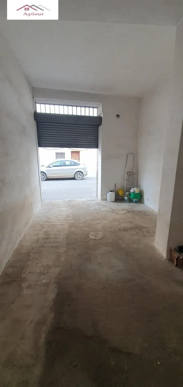 SE VENDE LOCAL COMERCIAL (GARAJE) EN ZONA PUERTA DE MARTOS — 7