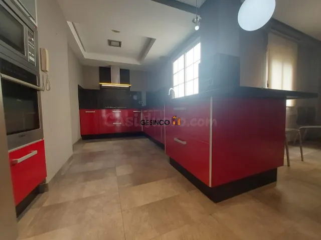VIVIENDA EN TERCERA PLANTA CON ASCENSOR ¡¡CÉNTRICA!! - foto 5