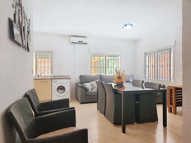 3 habitaciones Y COCHERA A 100 METROS DE LA PLAYA EN LO PAGA - foto 2