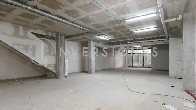 Local comercial 476m² en alquiler - Fort Pienc — 4