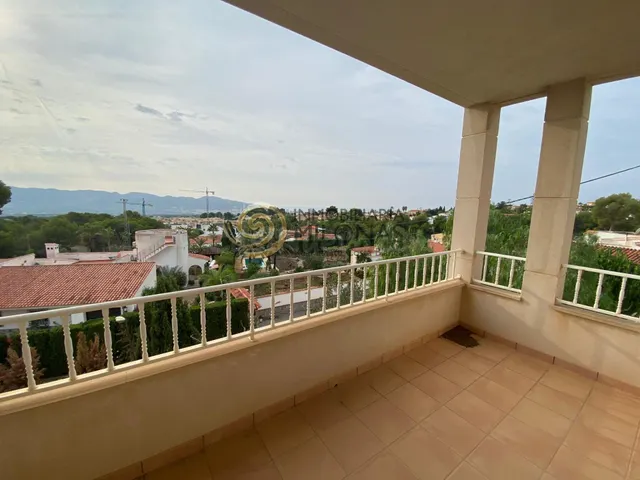 Casa independiente en la Nucia con piscina privada y vistas  - foto 5