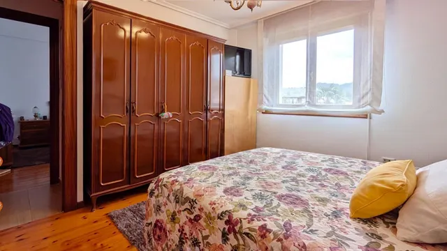 VIVIENDA Y NEGOCIO EN PIELAGOS — 13