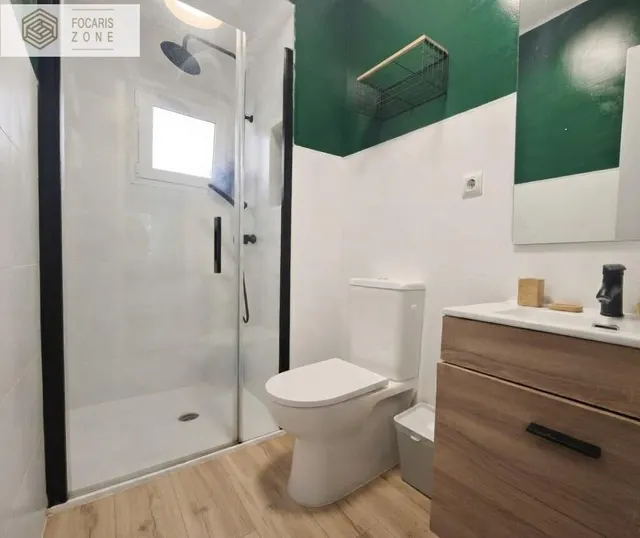 VIVA LA ESENCIA DE UN BARRIO AUTÉNTICO DE MÁLAGA — 7
