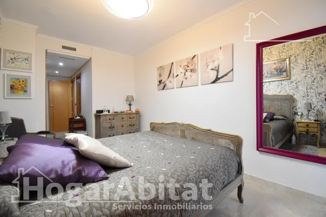 ¡Hogar de lujo! Muy amplio y luminoso en residencial con piscina, ascensor y dos terrazas — 24