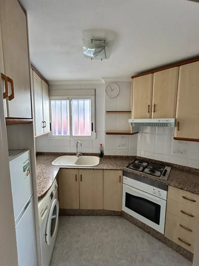 Apartamento en planta baja a 650 m de Playa del Cura — 32