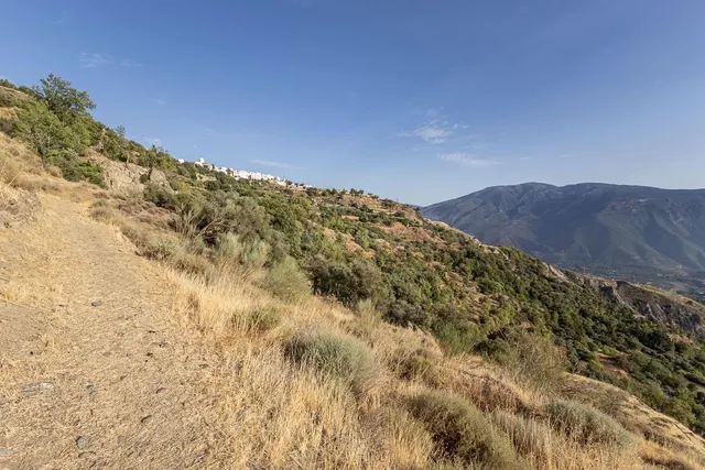 Terreno en Venta en la Alpujarra, Cañar: Oportunidad Única e - foto 4