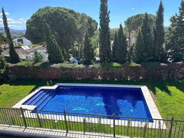 Chalet 6 habitaciones 592m² en venta - Marbella - foto 2
