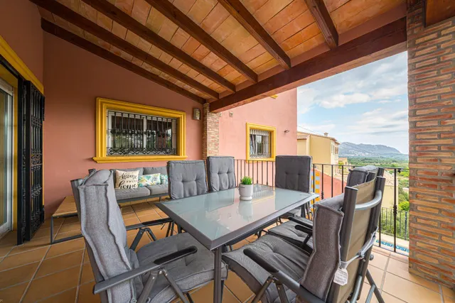 Villa  de 5 dormitorios en venta en Orba, Costa Blanca. — 36