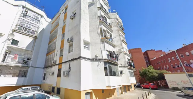 Venta piso en Sevilla — 2