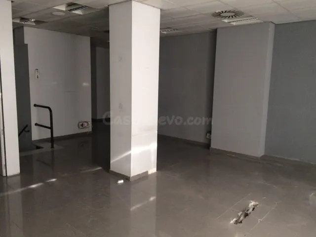 SE ALQUILA LOCAL COMERCIAL EN ESQUINA CALLE FORTUNATA Y JACI - foto 5