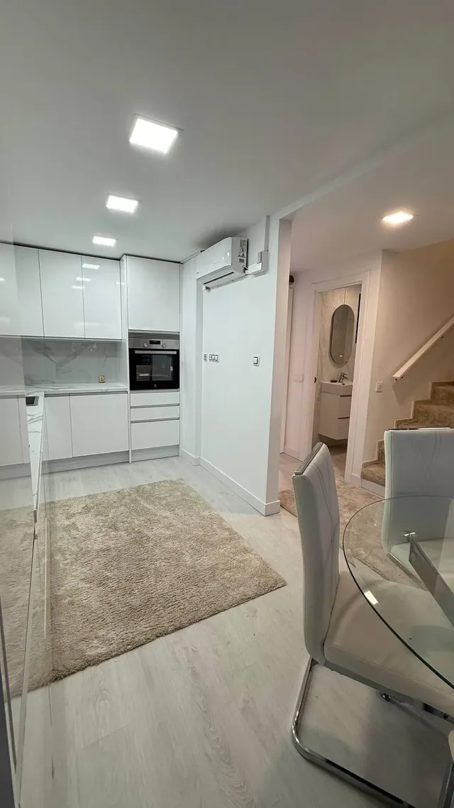 Dúplex de 3 dormitorios en la venta — 14