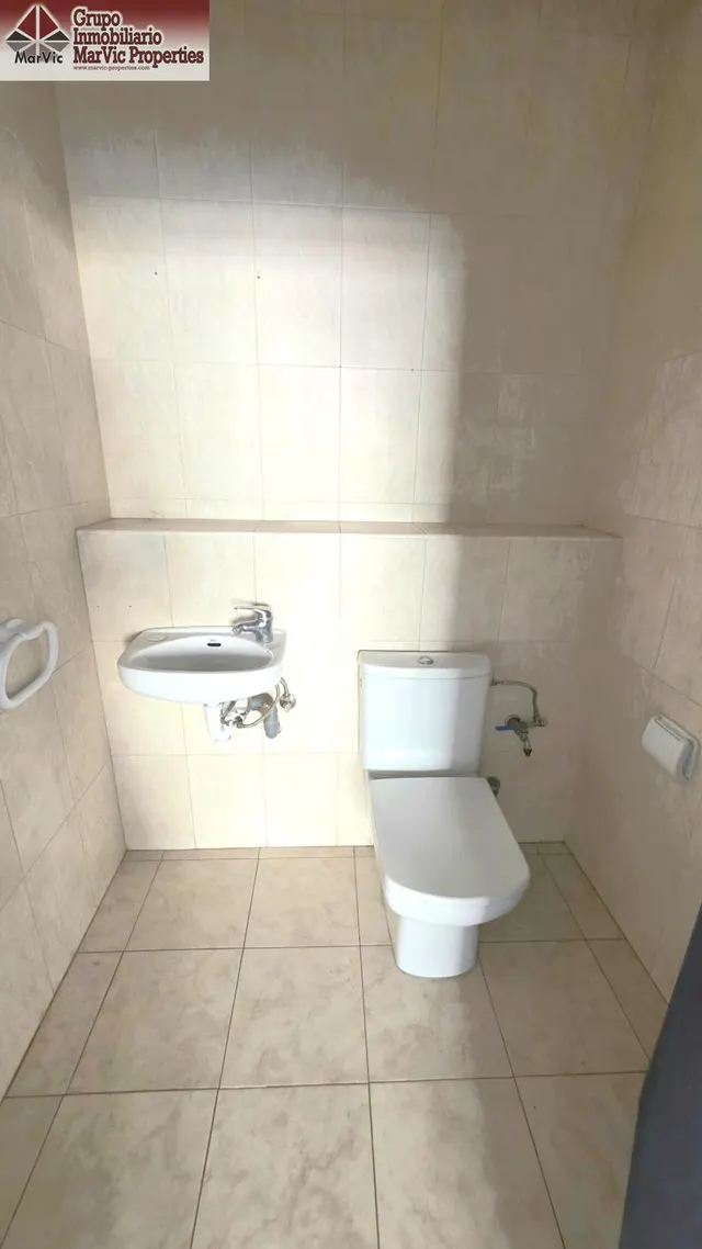 ¡Gran Oportunidad de Inversión! Local Comercial en Avenida de Beniardá – Benidorm — 5