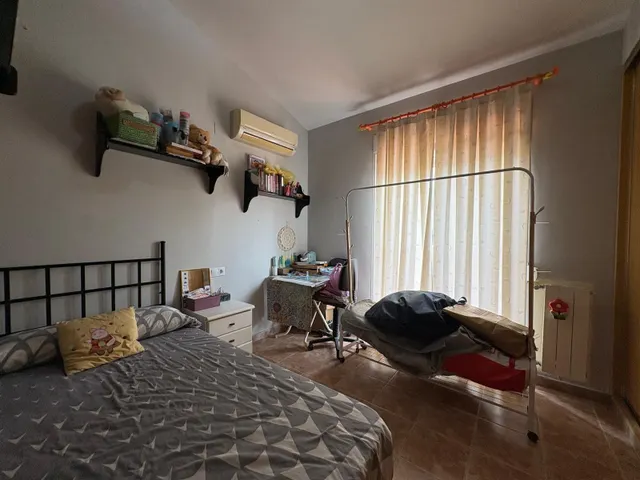 EXCELENTE CHALET EN PERFECTO ESTADO — 33