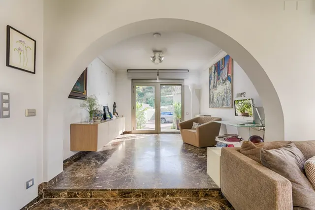 Exclusiva vivienda de alto standing en La Jonquera. — 18