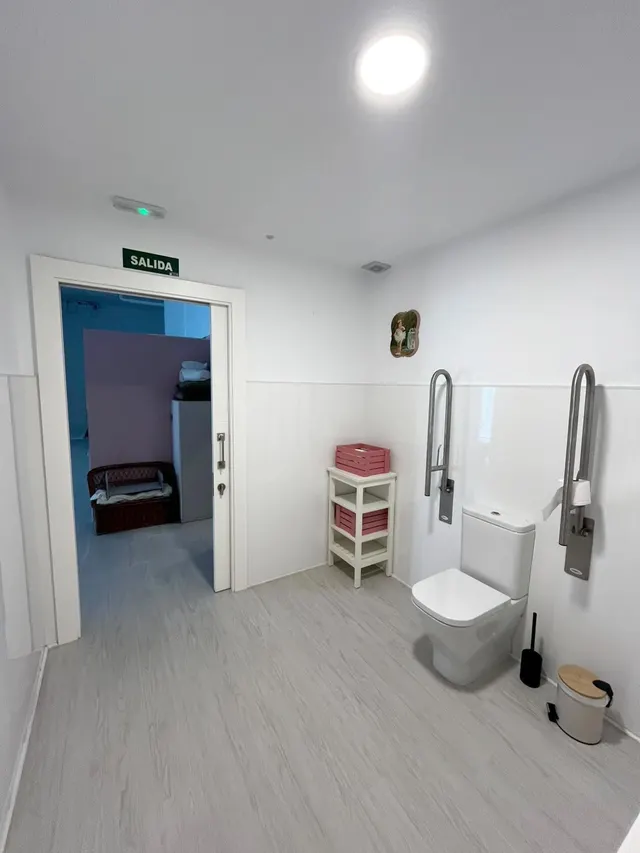 Local comercial 179m² en venta - Alcampo — 29