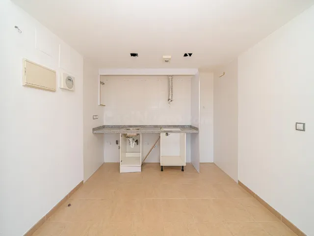Moderno Piso en Venta en Sierra Cortina, Finestrat - €230,00 - foto 5