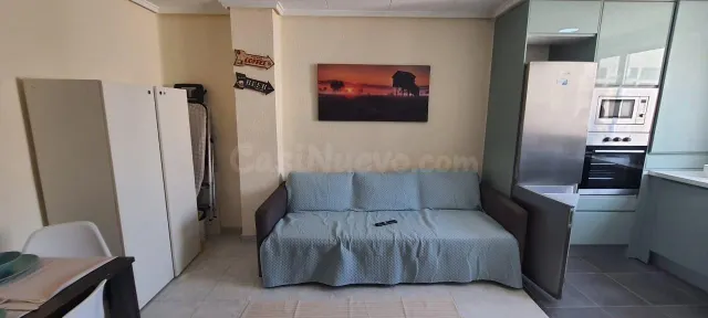 FANTÁSTICA VIVIENDA REFORMADA. JUNTO A LA PLAYA. IDEAL PARA 