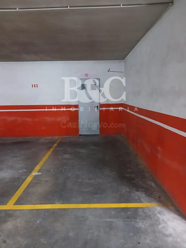 PLAZA DE GARAJE Y TRASTERO EN EL PASEO DE PARRA EN AGUILAS — 3