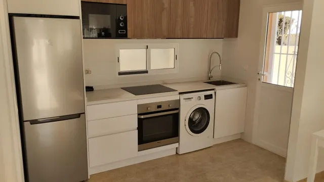 GRAN CHALET EN TORREVIEJA: 2 HAB, 1 BAÑO — 13