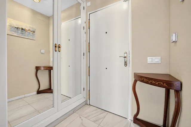 Casa adosada en venta en los bermejales — 6