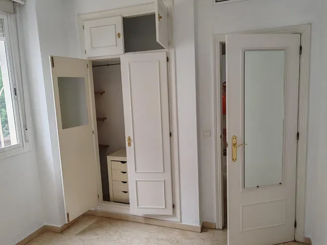 Piso sin amueblar y con garaje opcional — 5