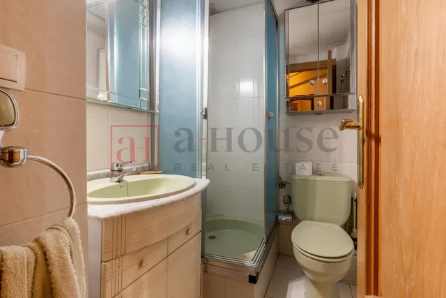 PISO EXTERIOR CON PISCINA  Y PLAZA DE GARAJE EN EL BARRIO DE ESTRELLA — 24