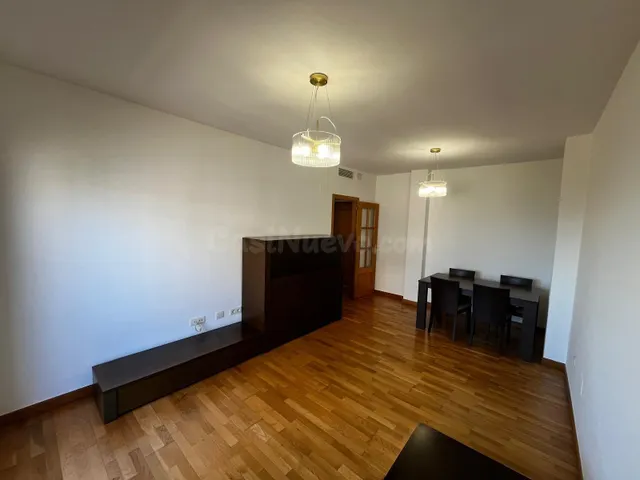 Venta de piso en Juan de Borbón, junto a parada tranvía - foto 3